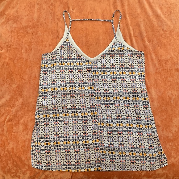 Patterned tank - Picture 2 of 4